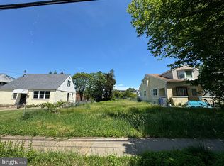 1627 Rhawn St, Philadelphia, PA 19111