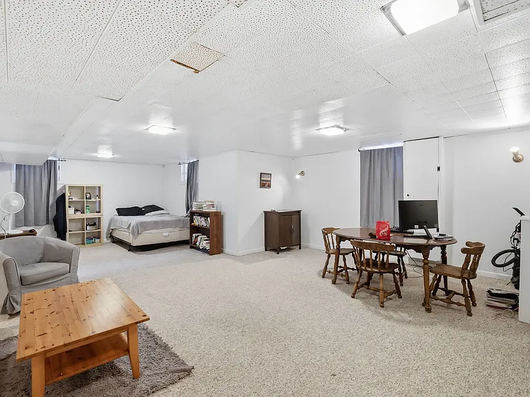 7322 Edmonston Rd — Photo 43