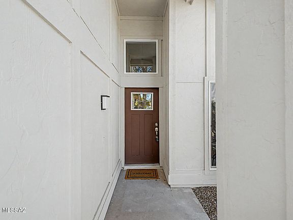 4th image of 2761 W Calle Del Tigre
