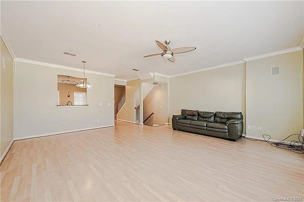 12041 Duke Lancaster Dr — Photo 3