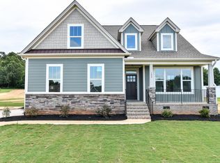 104 Trout Ln, Greer, SC 29651