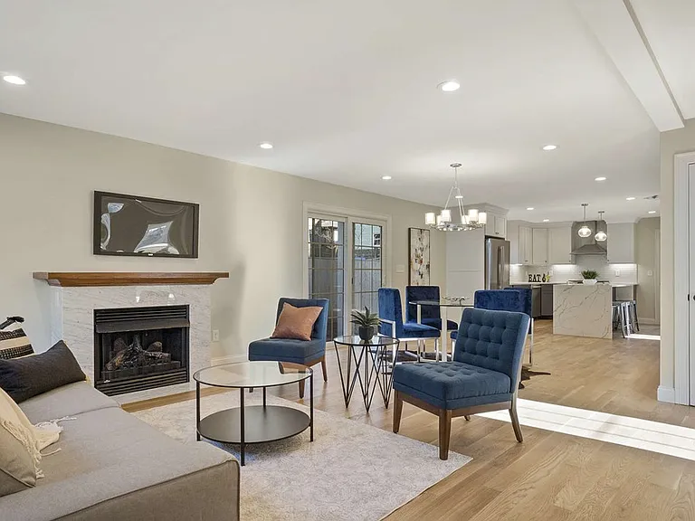 61R Prescott St #1 — Photo 2