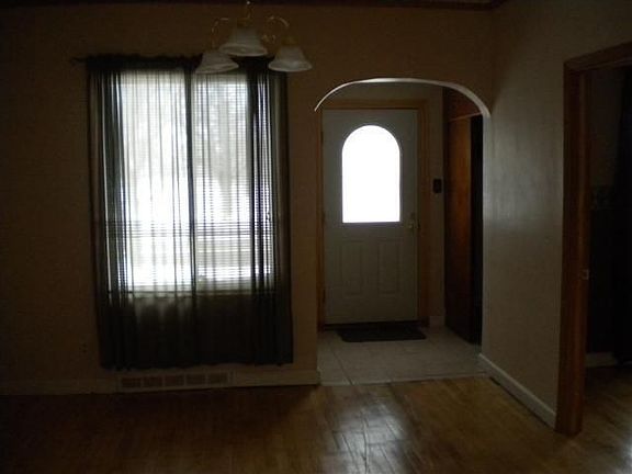 5th image of 1428 Lake Shore Dr