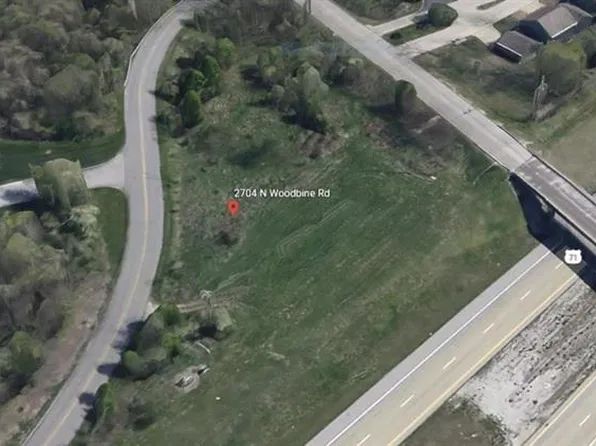 2704 N Woodbine Rd, Saint Joseph, MO 64506