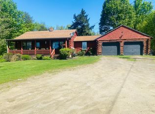 48 Boothby Ln, Farmingdale, ME 04344