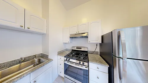 400 Duboce Avenue Photo 1