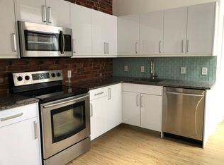 2033 E Dauphin St #B, Philadelphia, PA 19125