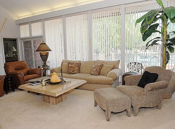 4th image of 3813 Willow Lake Ln