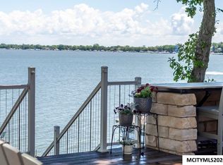 5500 Lakeview Dr, Clear Lake, IA 50428