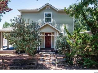 8170 El Rancho Dr #A, Cotati, CA 94931