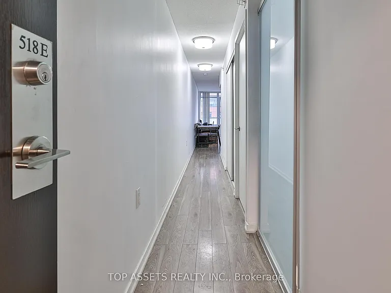 36 Lisgar St #518E — Photo 7