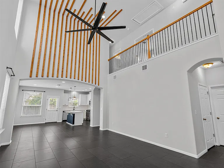6321 Andes Peak Trl — Photo 3