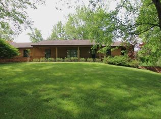 1404 Pine Tree Dr, Washington, IL 61571
