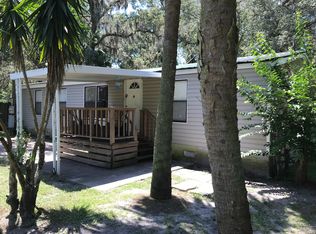 105 Sunglow Ave, Satsuma, FL 32189