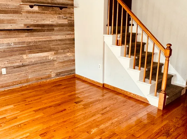 222 Judith Lane #6, Waterbury, CT 06704