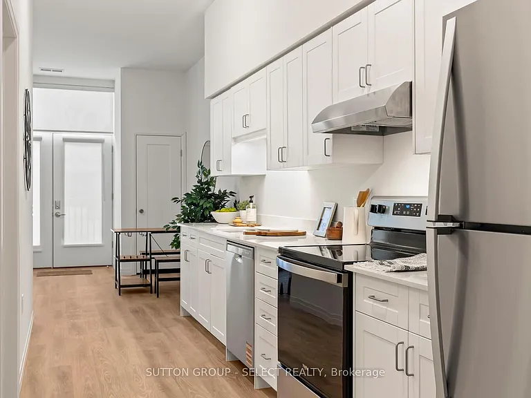 351 Hill St #202 — Photo 9