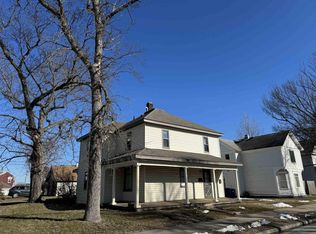 613 S 3rd Ave, Wausau, WI 54401