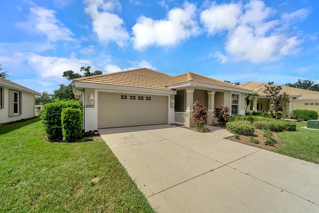 2771 Whispering Pine Lane — Photo 3
