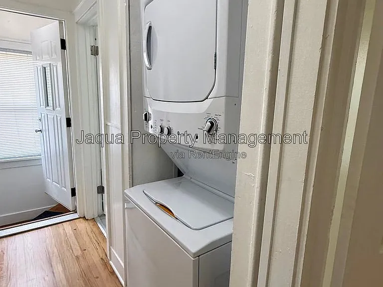 3513 Portage St #1 — Photo 12