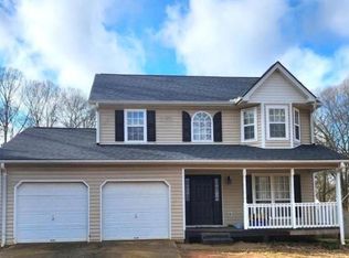 1923 Noah Ln, Statham, GA 30666