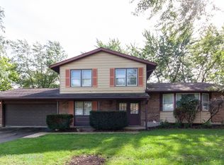 435 Rothbury Dr, Bolingbrook, IL 60440