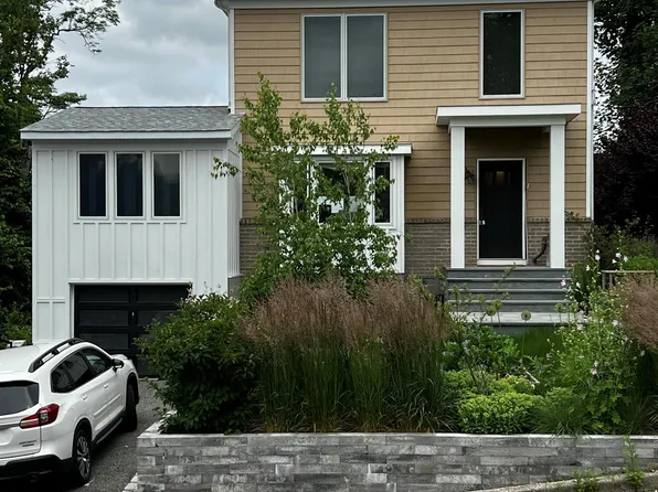 121 Whittier Drive, Kings Park, NY 11754