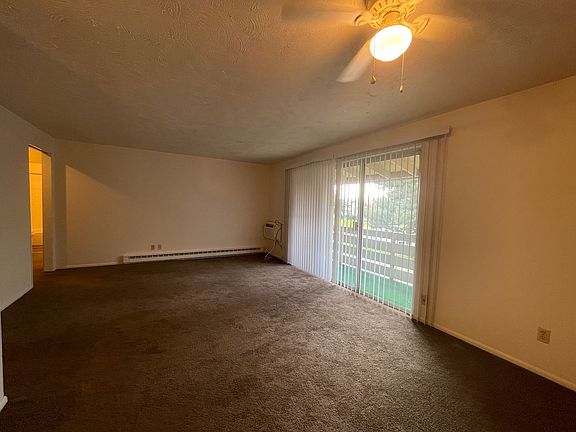 4th image of 1940 E Tilsley Pl APT 07