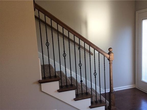 5th image of 1020 Monticello Pl #5