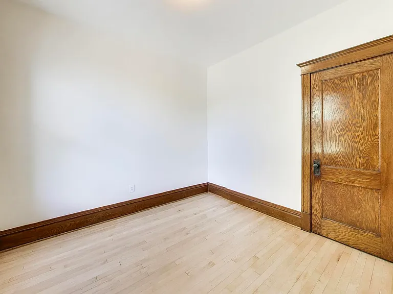 858 N Wolcott Ave #1 — Photo 10