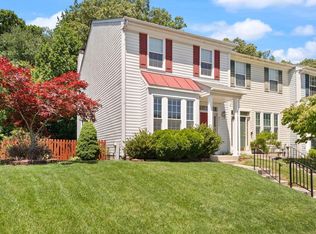 8940 Quail Run Dr, Perry Hall, MD 21128