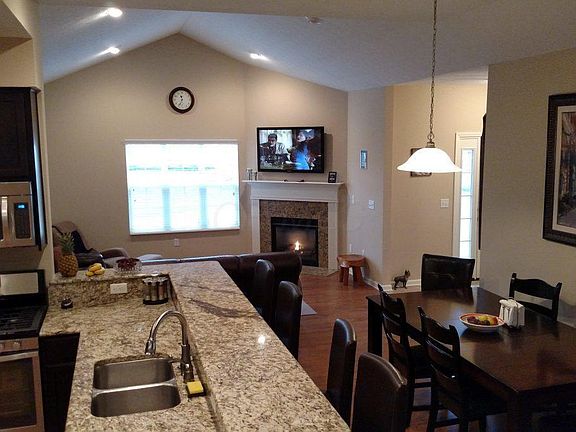 2nd image of 6782 Kinsale Ln