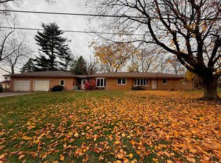 3503 Sunset Dr, Valparaiso, IN 46383