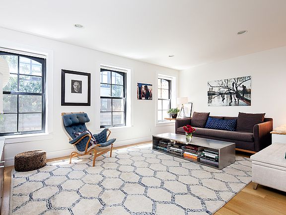 3rd image of 185 Huntington St APT 3