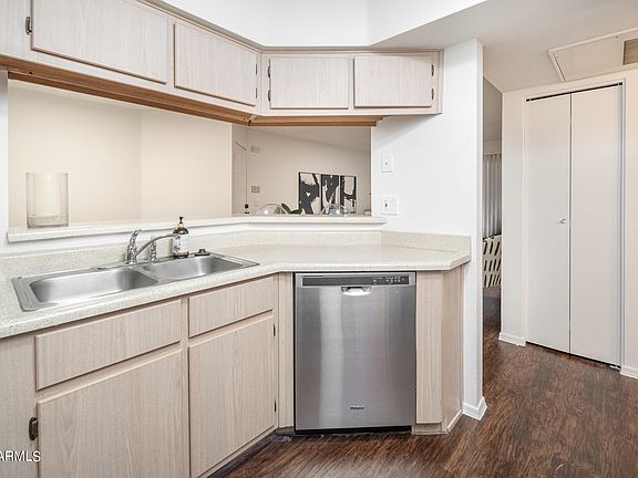 5th image of 2025 E CAMPBELL Avenue #145