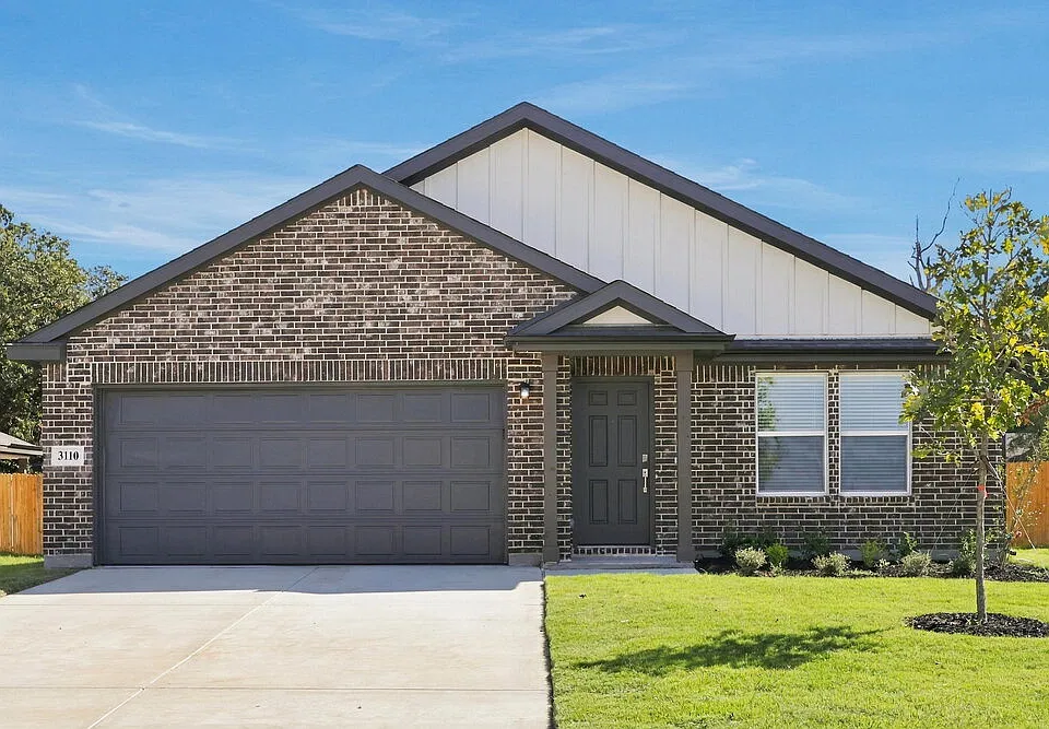 3110 River Birch Dr