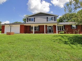 1562 Briarcliff Dr, Cape Girardeau, MO 63701