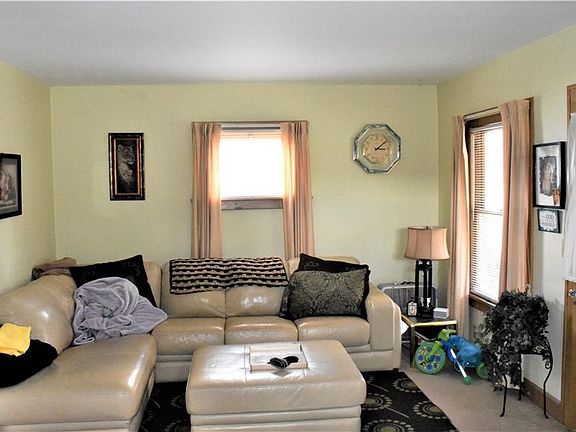 2nd image of 1010 W 130th St