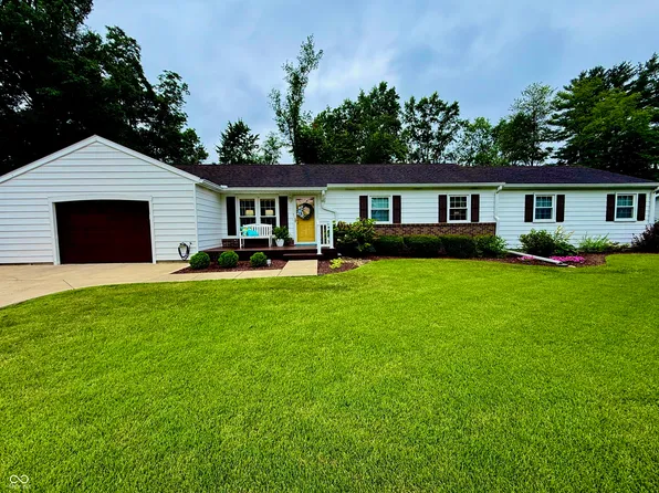 56 E Colony Acres Dr, Brazil, IN 47834