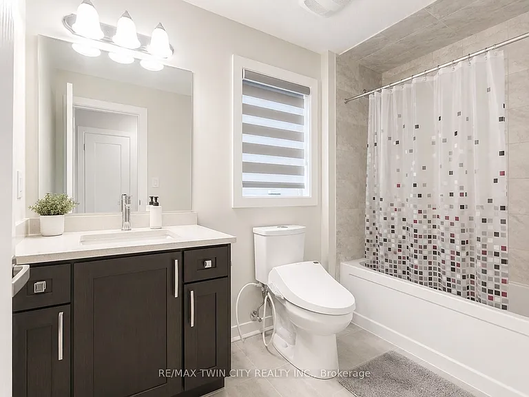 514 Bridgemill Cres — Photo 16