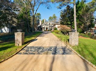 4516 E Brookhaven Dr NE, Atlanta, GA 30319