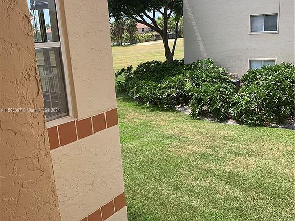 4th image of 3460 Pinewalk Dr N APT 324