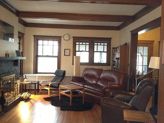 2nd image of 2210 W 21st St
