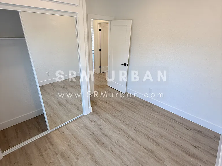 3925 7th Ave — Photo 15