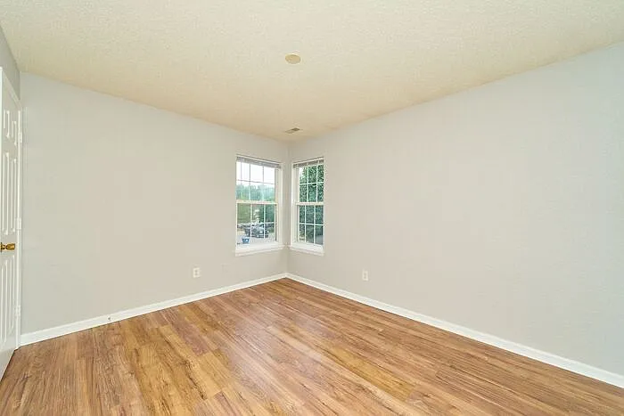 8133 Maple Stream Ln — Photo 20