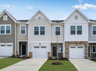 27 Broward Ln, Lillington, NC 27546