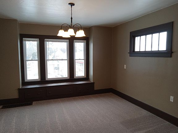 2nd image of 739 King St