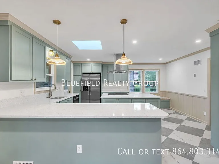 140 Windsor Point Rd — Photo 10