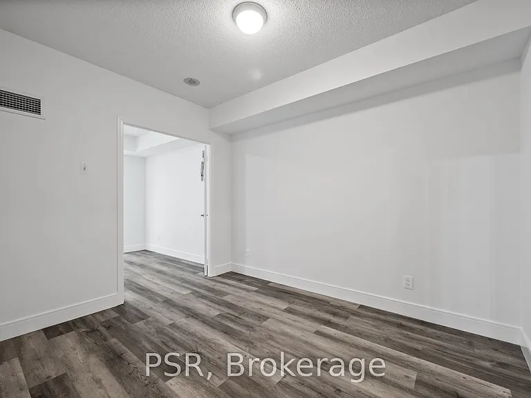 50 John St #618 — Photo 5
