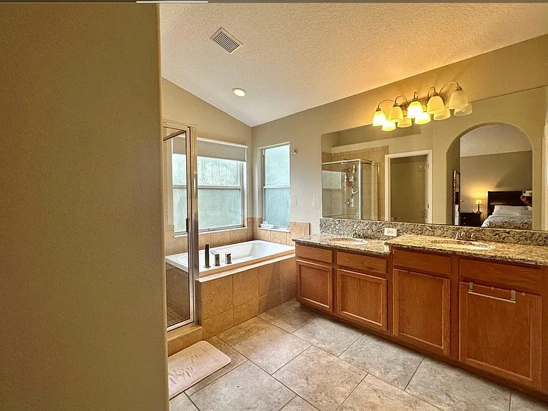 12014 Deacons Croft Ln — Photo 17