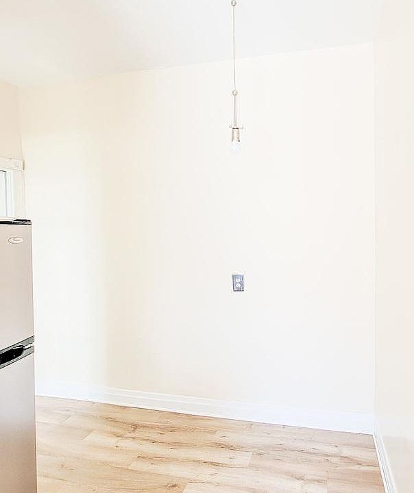 1st image of 4402 N Magnolia Ave #310